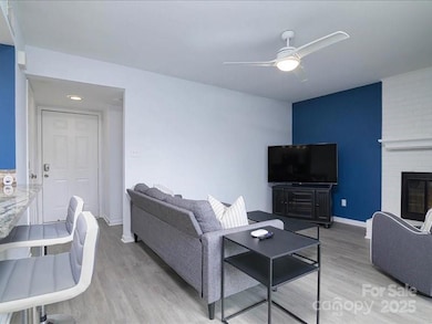 11034 Running Ridge Rd, Charlotte, NC 28226 - photo 2