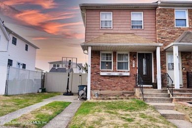 43 Watkins Ave, Staten Island, NY 10312 - photo 2