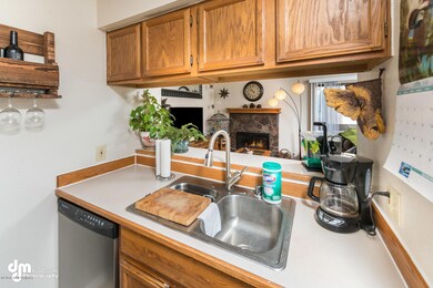11720 Business Blvd 208B Eagle-large-009