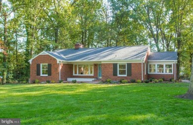 9105 Courtley Ct, Fairfax, VA 22031 - photo 3