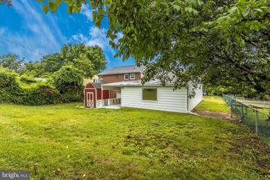 601 Olesmont Rd, Catonsville, MD 21228 - photo 7