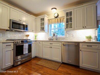 554 Acland Blvd, Ballston Spa, NY 12020 - photo 2