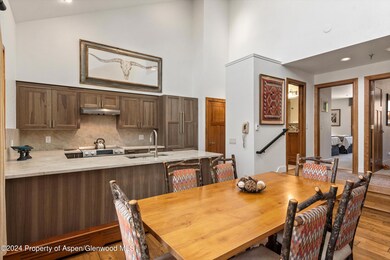 07-425WoodRd43_240530007