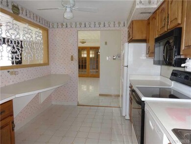 23 Greenwood Cir, North Tonawanda, NY 14120 - photo 3