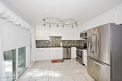 44WoodlandAvenueC_Flex MLS 800 x 600_5