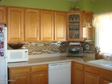 KITCHEN III