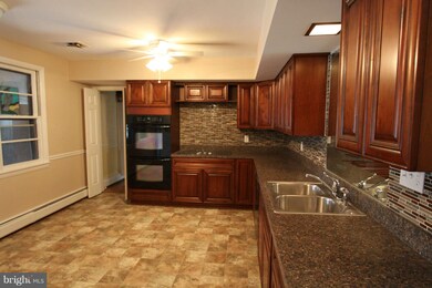 4316 Ranger Ave, Temple Hills, MD 20748 - photo 5
