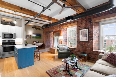 6 Bay Rd unit 17, Newmarket, NH 03857 - photo 7