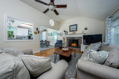 livroom2