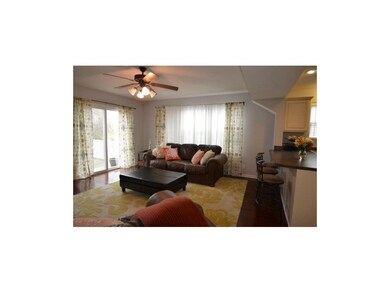 Lots of natural light! Meticulously maintained, fr