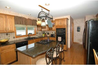 204 Heritage Dr, Columbus, NJ 08022 - photo 7