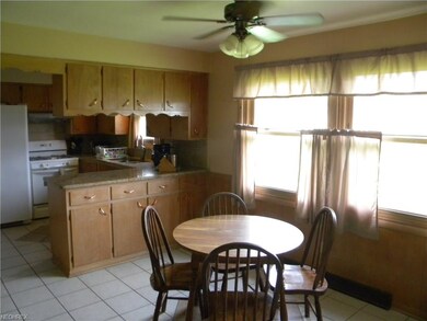 Large, open Dining room