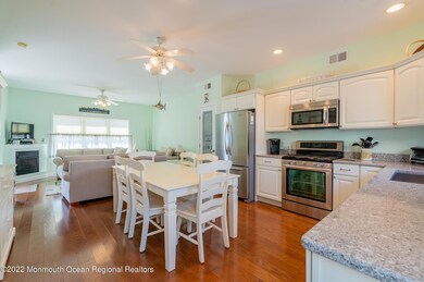 Kitchen 3