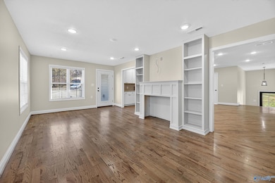 521 Clubview Dr, Gadsden, AL 35905 - photo 6