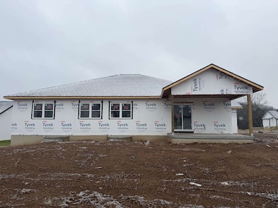 422 Eisenhower St, Baraboo, WI 53913 - photo 2