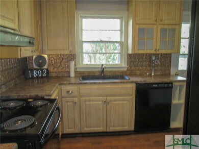 1802 E 59th St, Savannah, GA 31404 - photo 4