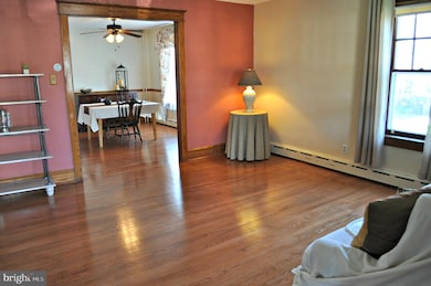 47 S 7th St, Quakertown, PA 18951 - photo 3