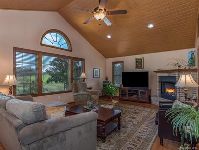 117 Pond View Ln, Hendersonville, NC 28792 - photo 7