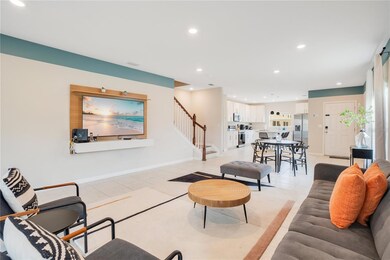 4877 Coral Castle Dr, Kissimmee, FL 34746 - photo 3