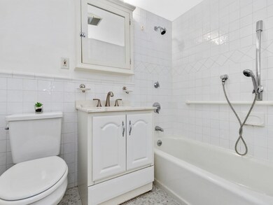 Winchester House Condominiums unit 711, Brookline, MA 02446 - photo 6