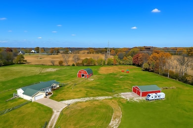 4314 W Hickory Rd, Hickory Corners, MI 49060 - photo 3