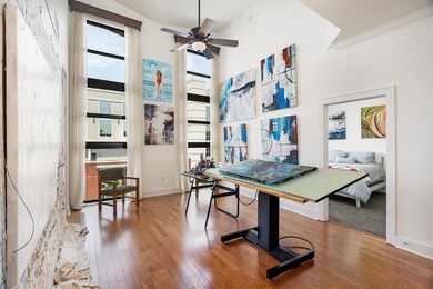 37 - 129 Walnut Street - #436 - Unit Int
