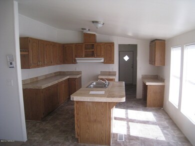 Kitchen(New countertops and Sink)