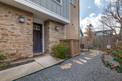 734 Yale St unit A, Houston, TX 77007 - photo 4