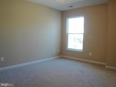 3527 Piney Woods Place unit H204, Laurel, MD 20724 - photo 3