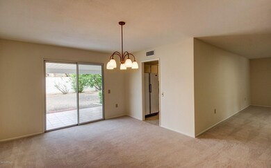 Dining is Light/Bright