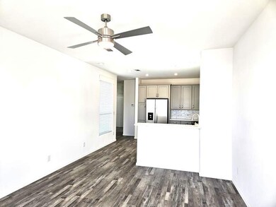 2305 W Ruthrauff Rd unit F3, Tucson, AZ 85705 - photo 3