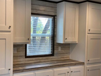 501 Private Road 3823, Springtown, TX 76082 - photo 7