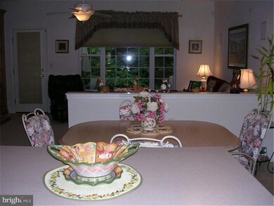 127 Honey Flower Dr, Trenton, NJ 08620 - photo 4