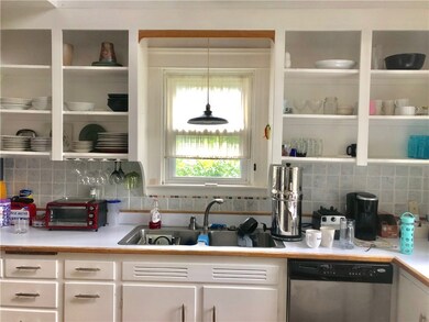 12 Bower St, Cranston, RI 02905 - photo 7