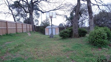 2627 2627 Shady Bluff, Tyler, TX 75707 - photo 6