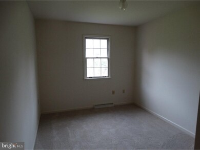71 Winchester Ct, Reading, PA 19606 - photo 7