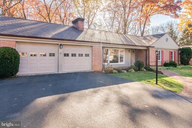 13007 Woodburn Dr, Hagerstown, MD 21742 - photo 5