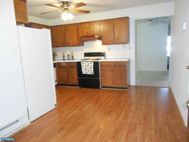 25 Thornbury Place, Southampton, NJ 08088 - photo 5