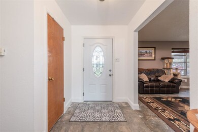 6813 Anns Ln, Weatherford, TX 76085 - photo 5