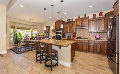 006_Kitchen And Dining Area