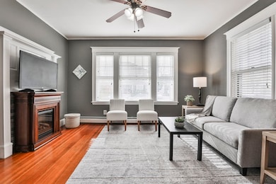 9 Avon St unit 2, Wakefield, MA 01880 - photo 6