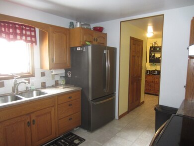 Photo 4
