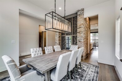 935 Lamonte Ln, Houston, TX 77018 - photo 4