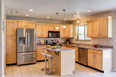 02 Kitchen