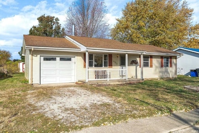 402 E 11th St, Brookston, IN 47923 - photo 2