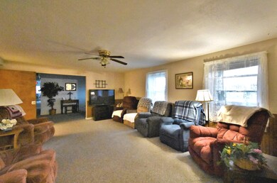 2110 E US 10 (31)