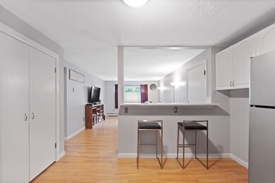 74 Beach St unit 6-2, Woburn, MA 01801 - photo 3