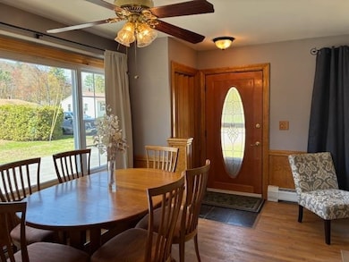 113 Beech St, White River Junction, VT 05001 - photo 4