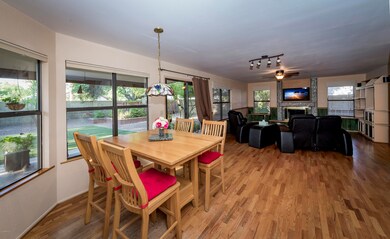 Open Family Room Nook