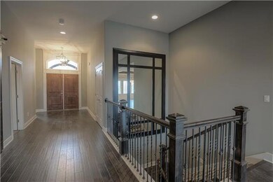 6827 Woodstock Ct, Shawnee, KS 66218 - photo 5